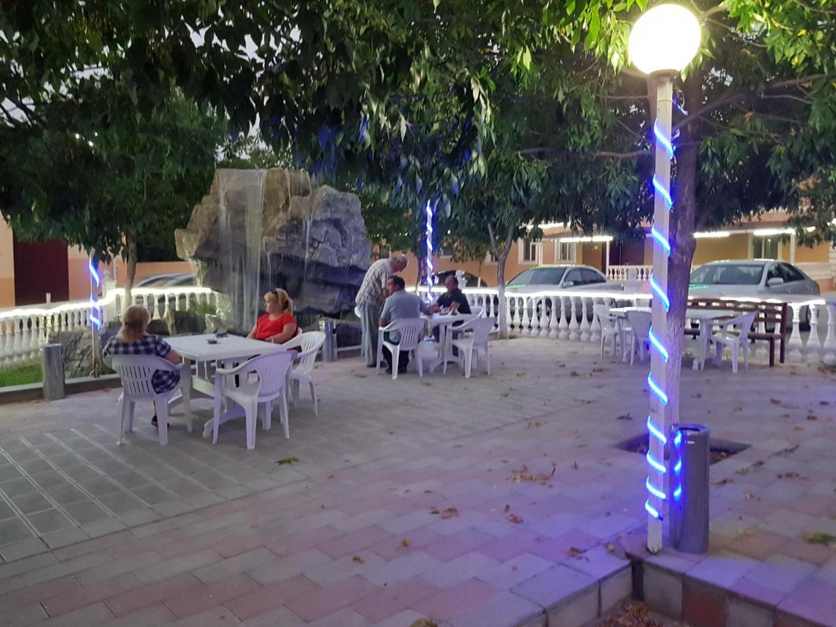 Hotel Selika 루스타비 외부 사진
